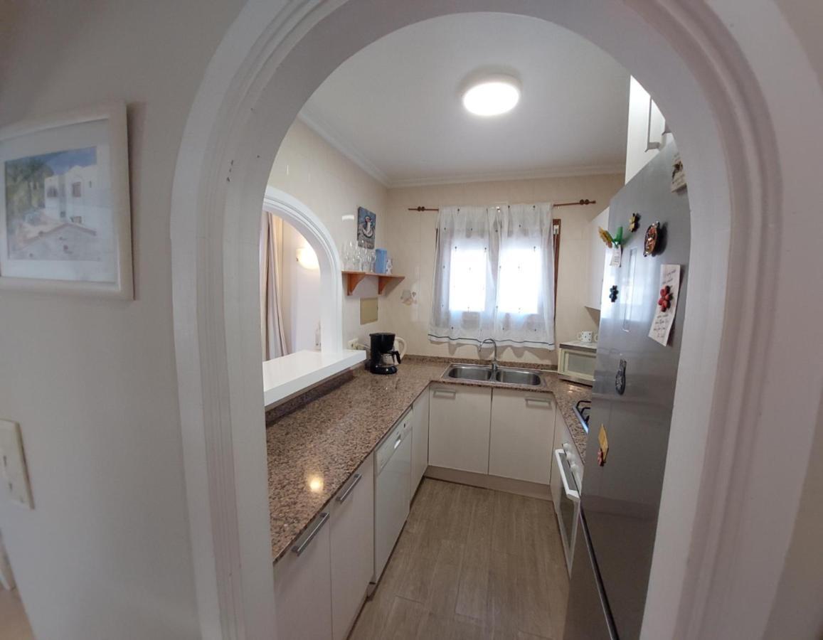 Villa Totalmente Independiente Con Piscina Comunitaria Calpe Exteriör bild