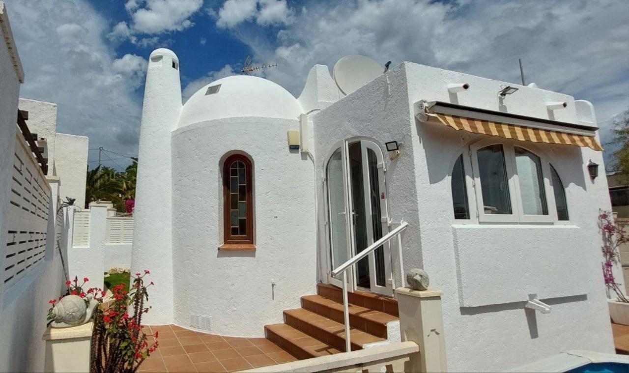 Villa Totalmente Independiente Con Piscina Comunitaria Calpe Exteriör bild